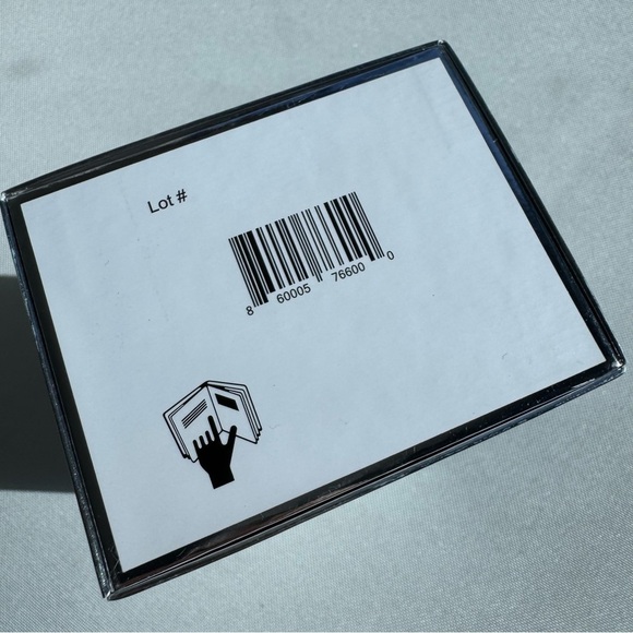 NWT Alkaglam Sea Lava Clarifying Toner - Picture 4 of 4